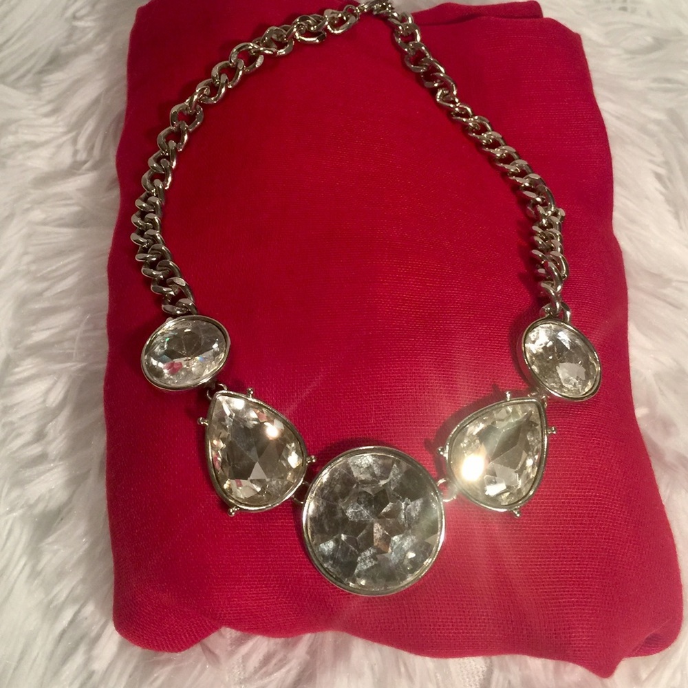 Silver necklace with clear stones